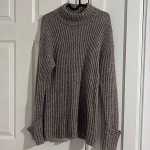 Theory long sweater
